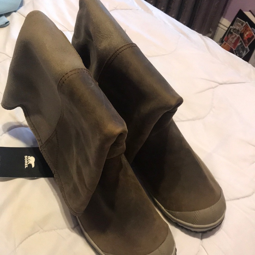Sorel waterproof boots